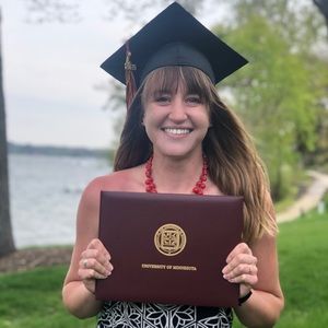 Meet your Posher, Natalie